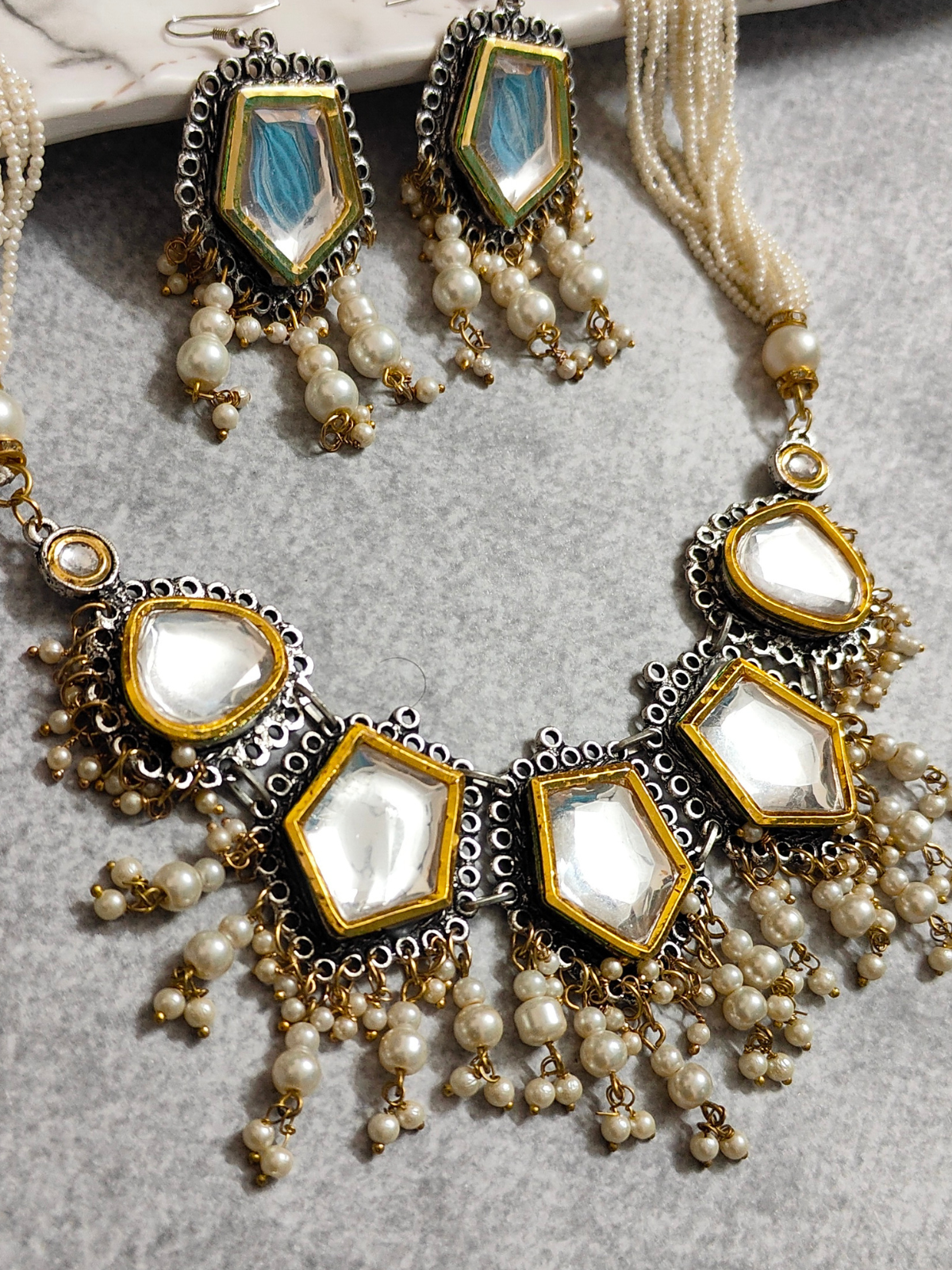 The Kundan Dazzled Necklace Set