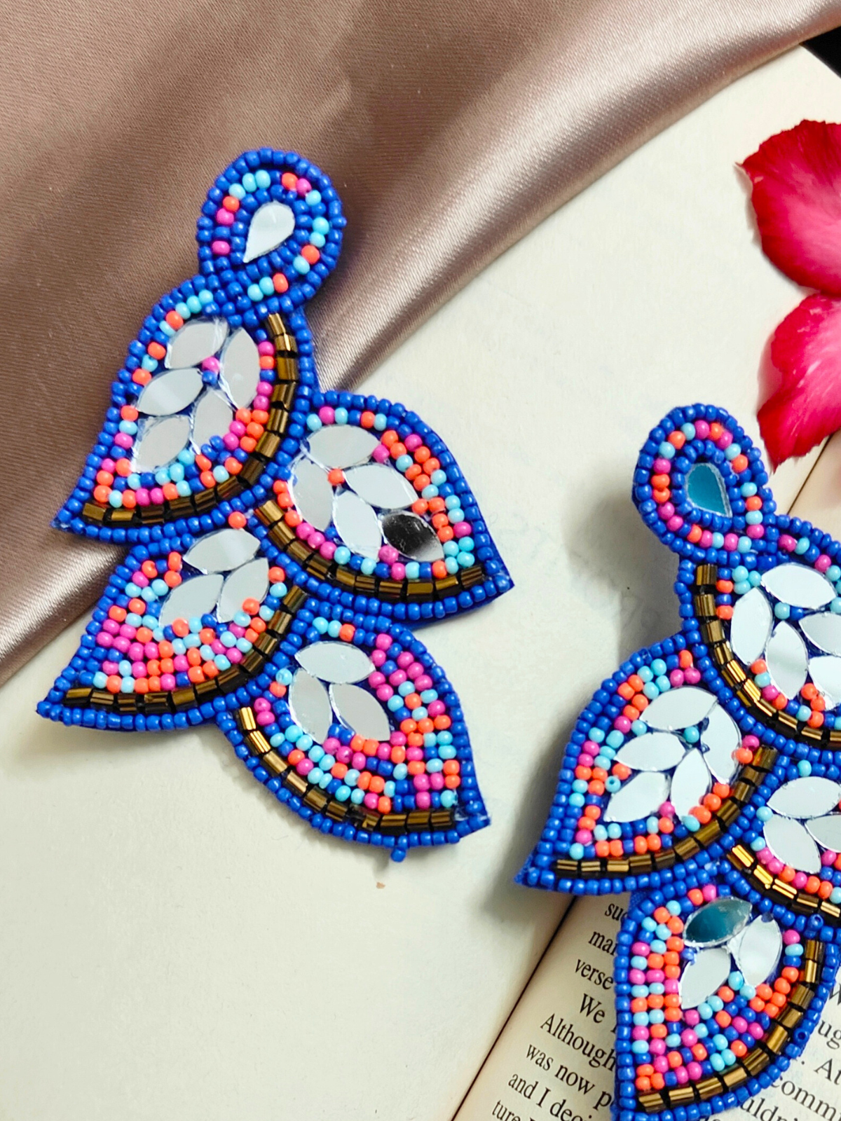 The Beady Crumb Earrings in Multicolor