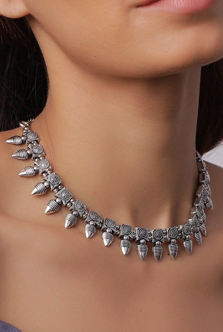 The Gorgeous Metallic Bee Choker