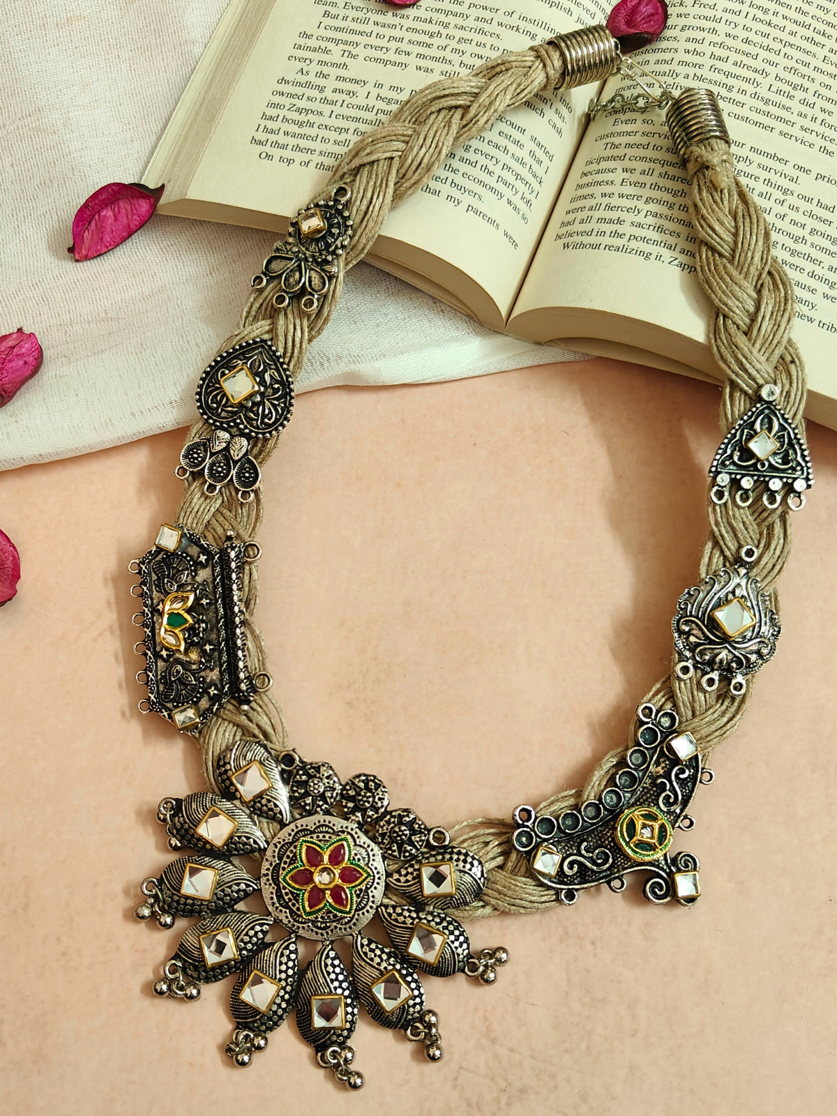 The Classy Ornated Jute Necklace