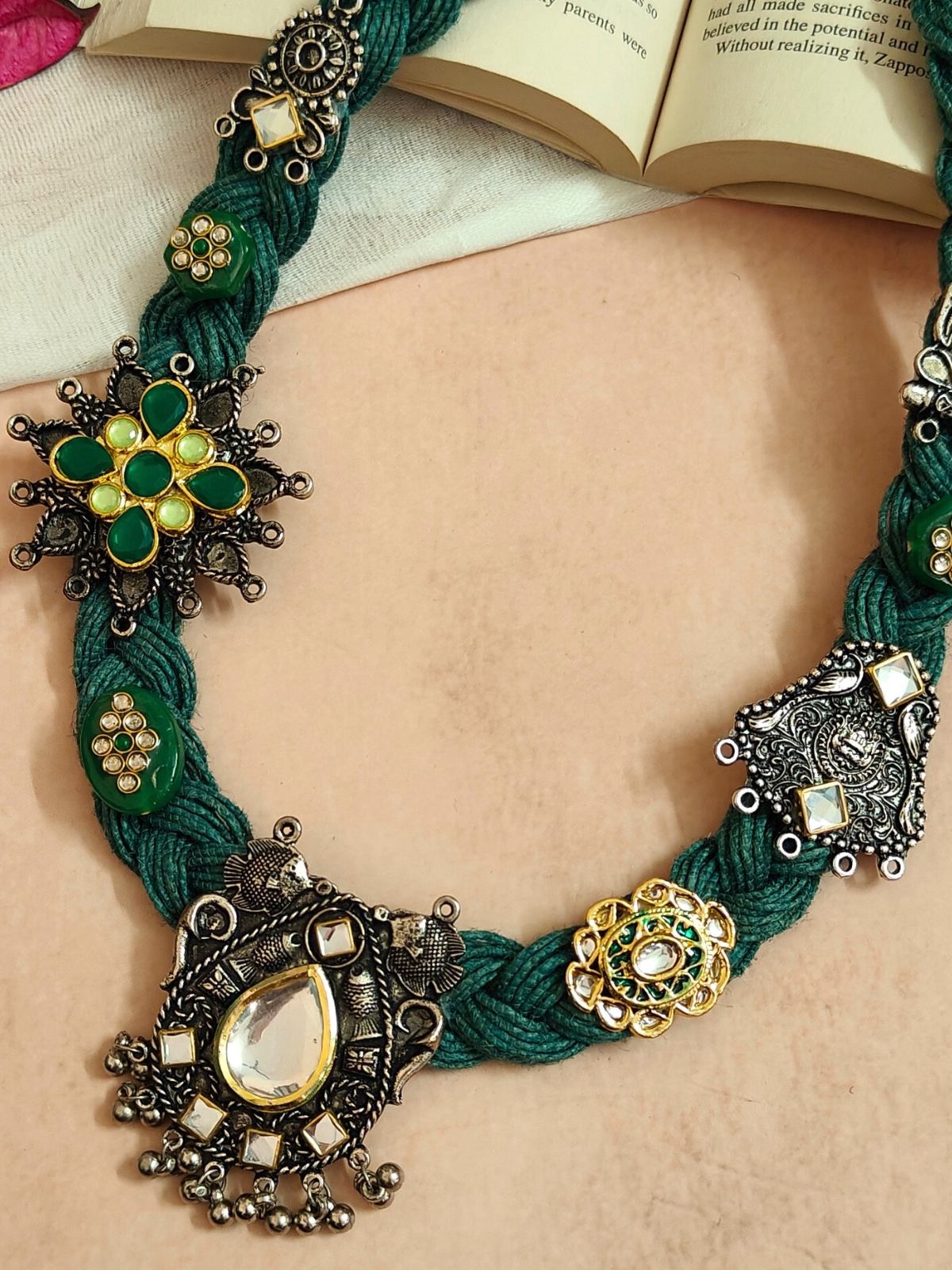 The Green Mellow Jute Necklace