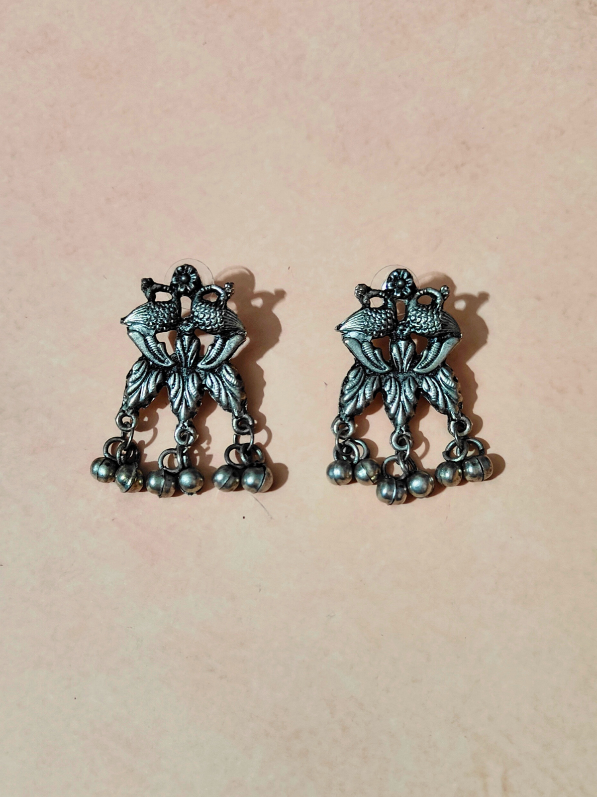 The Trokia Latkan Necklace Set