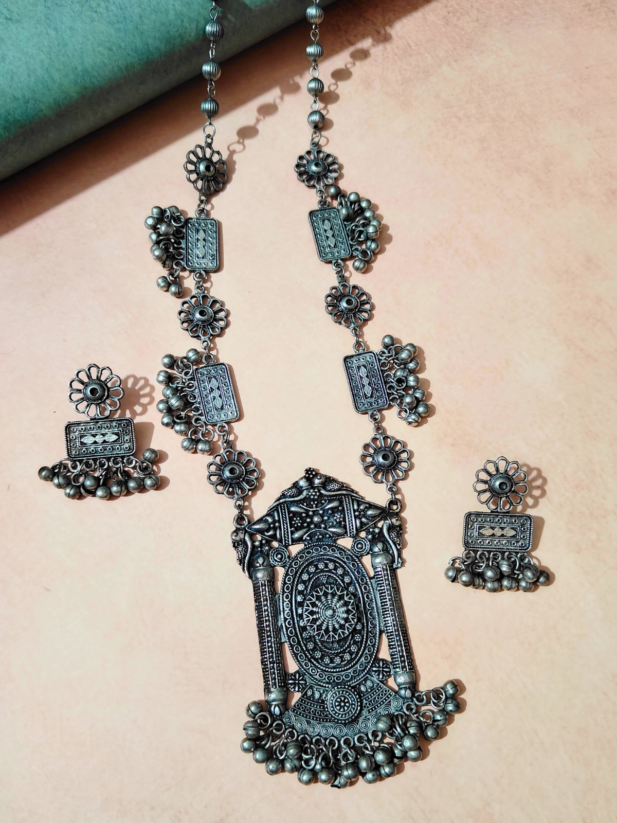 The Majestic Grecian Necklace Set