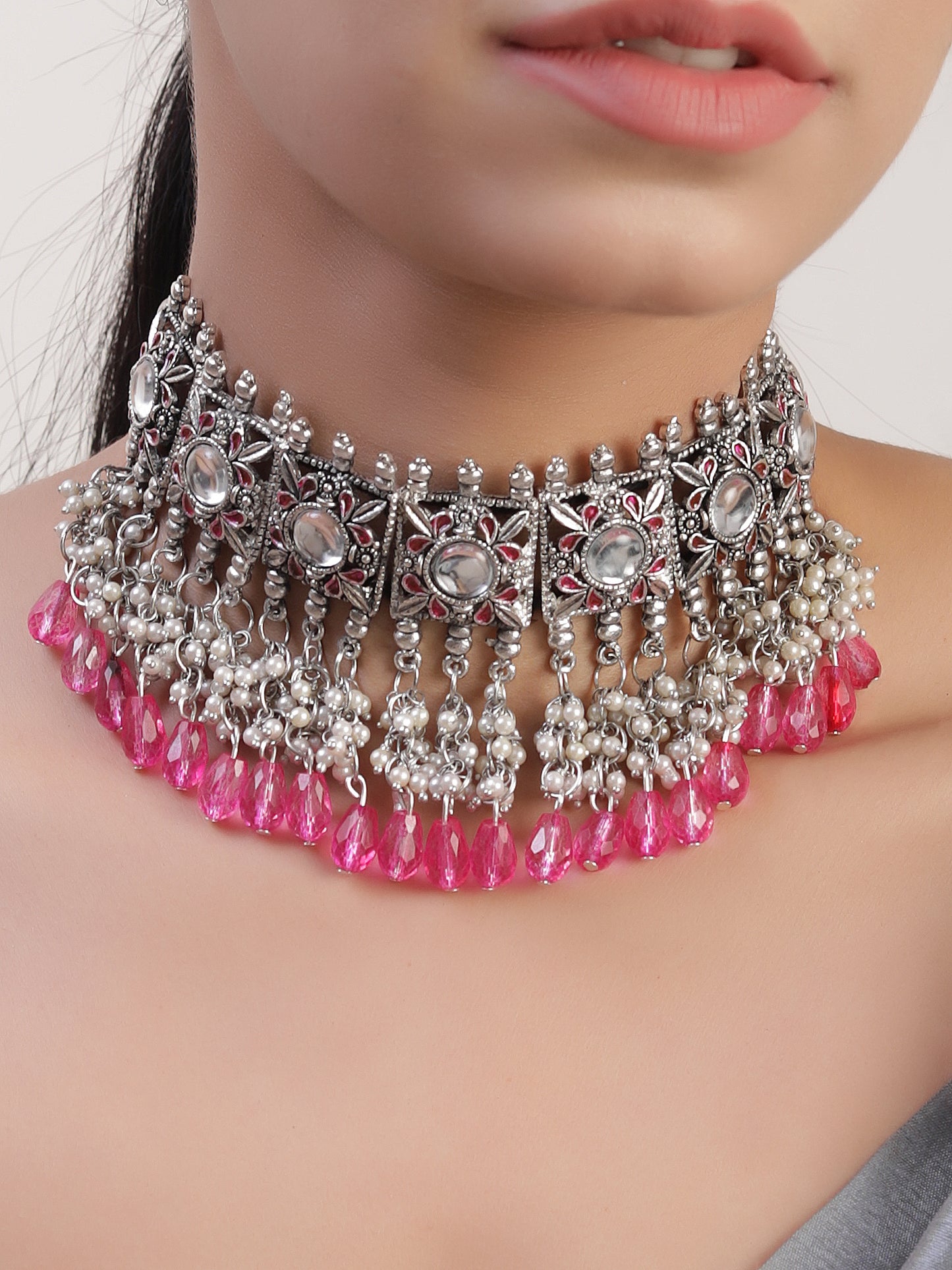The Rhubarb Meena Choker Set in Pink