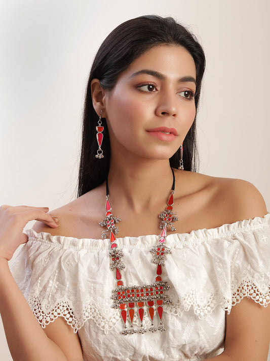The Exclamatory Meena Necklace Set in Pink & Orange