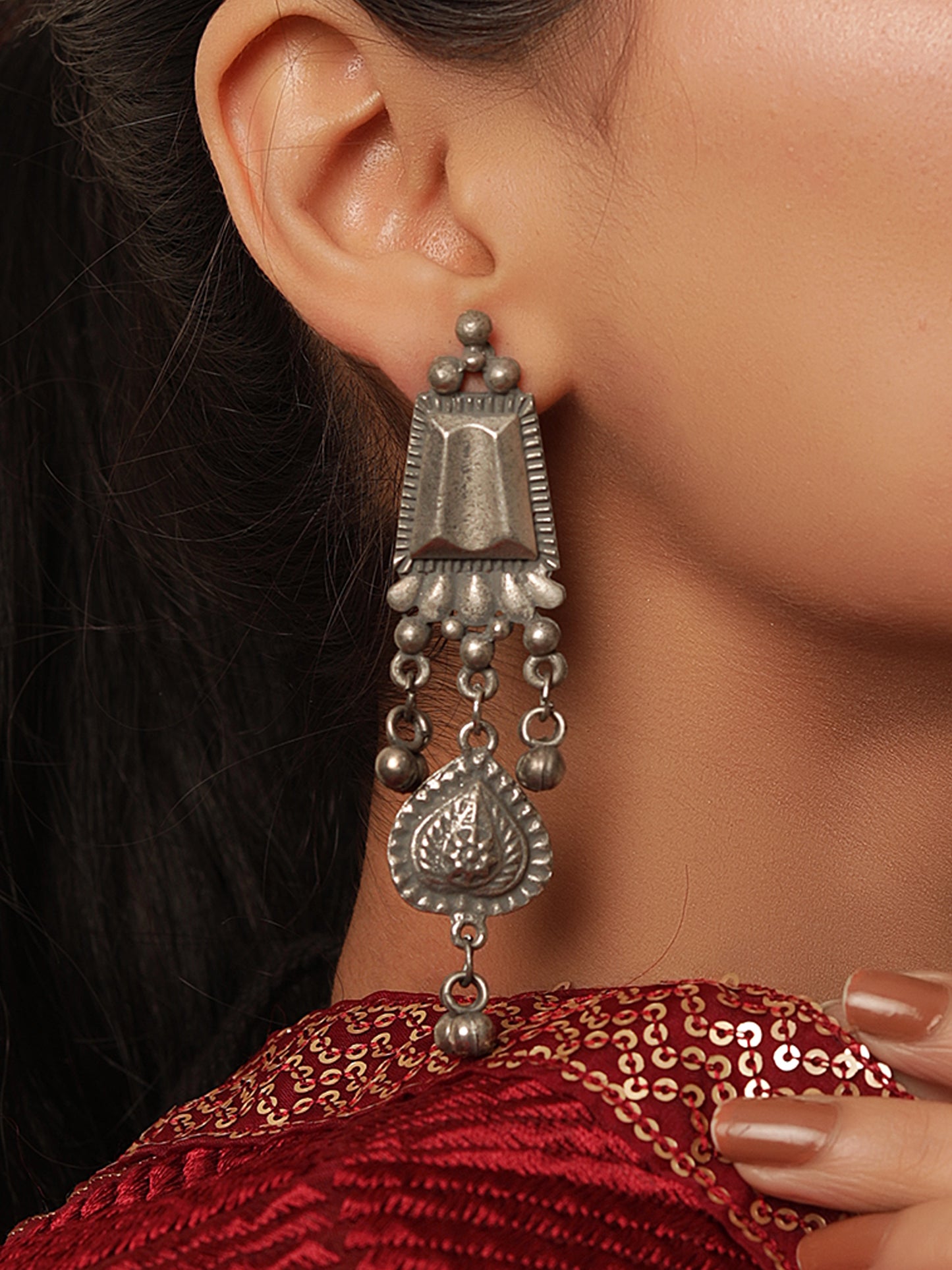 The Polished Cleavers Necklace Set