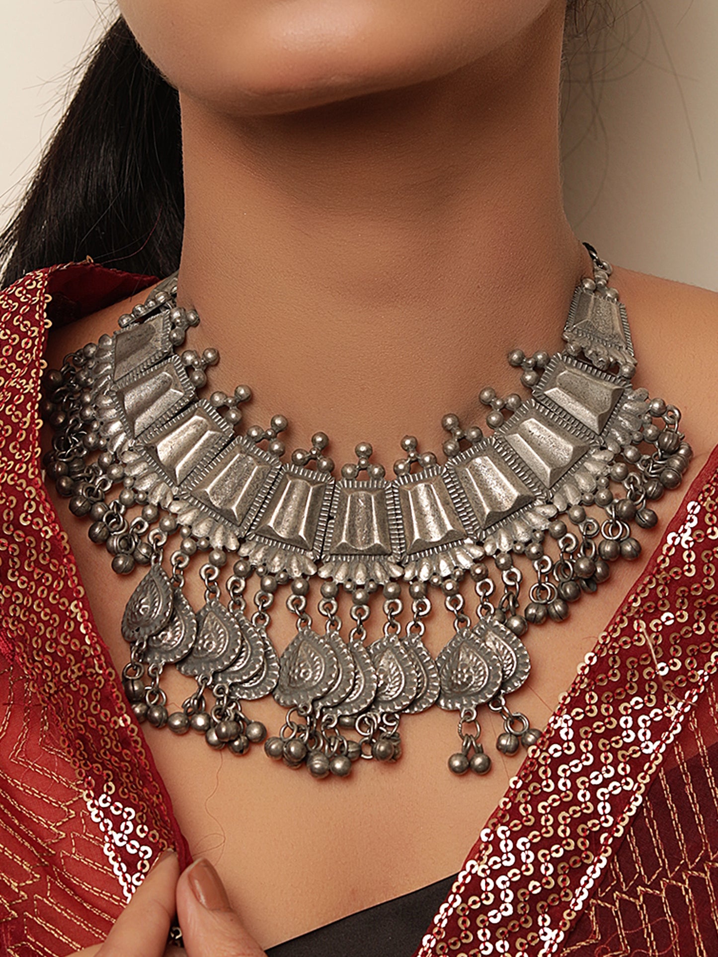 The Polished Cleavers Necklace Set