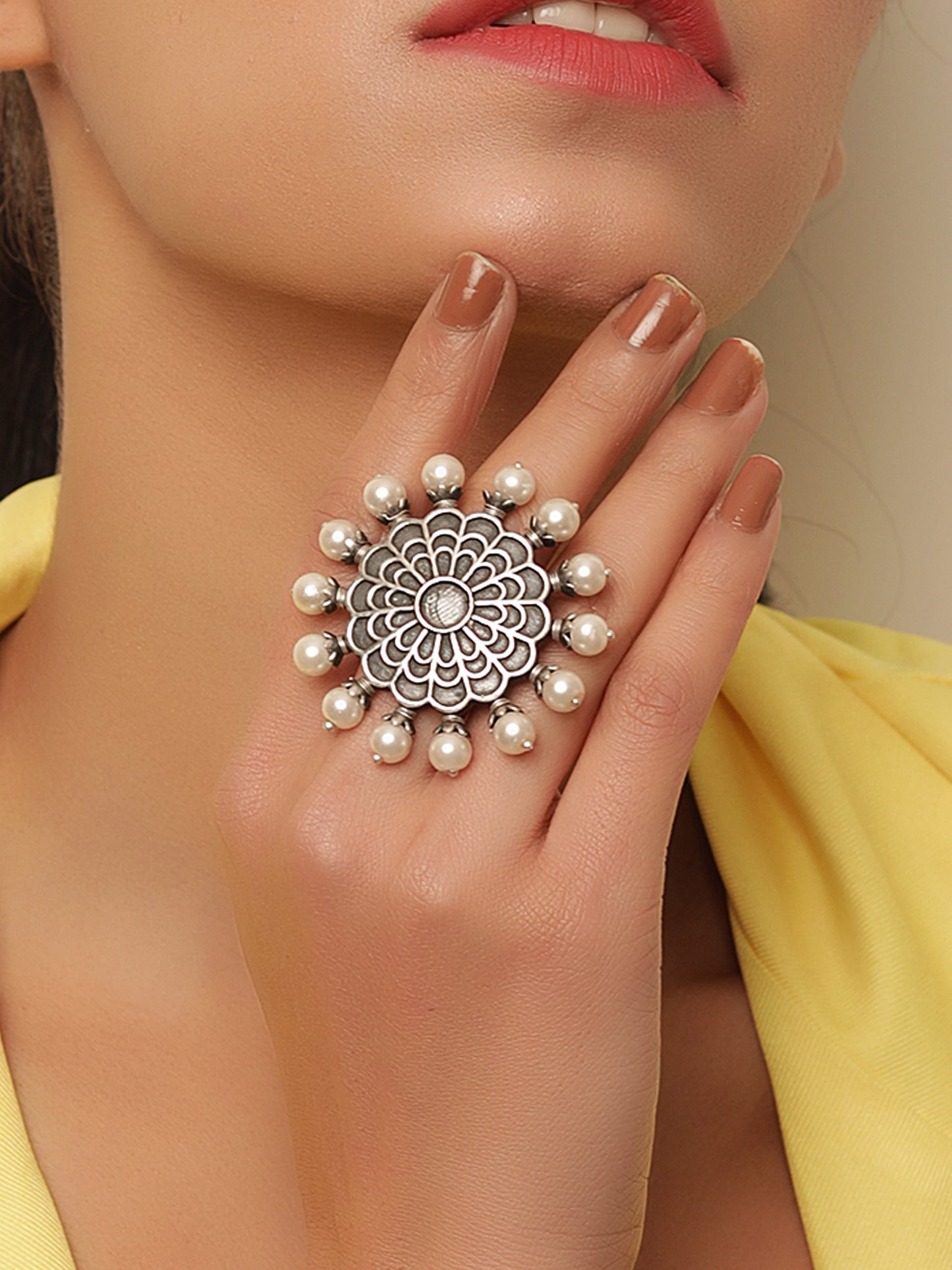 The Poppy Struts Brass Ring