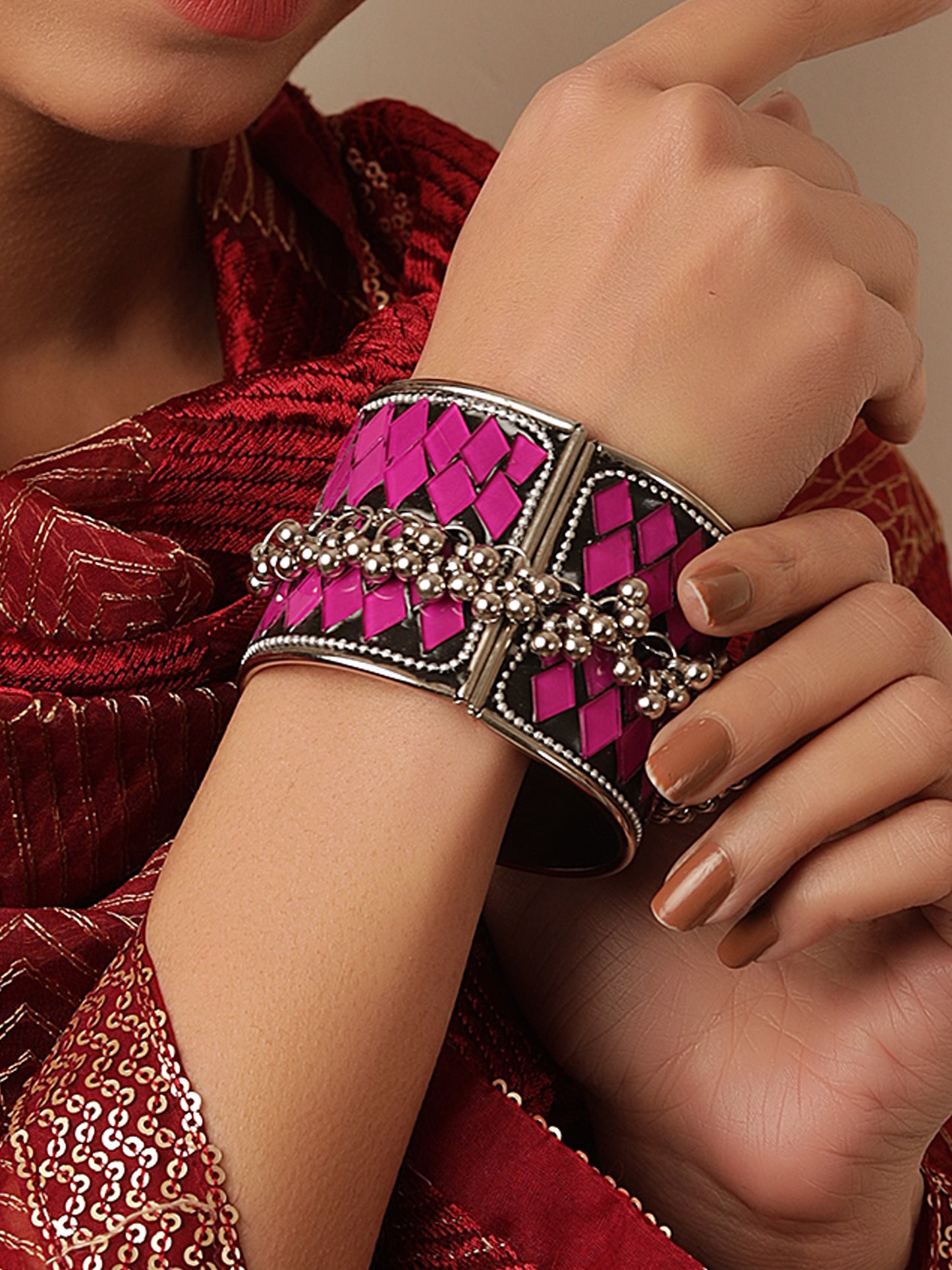 The Serene Ivy Magenta Bangle