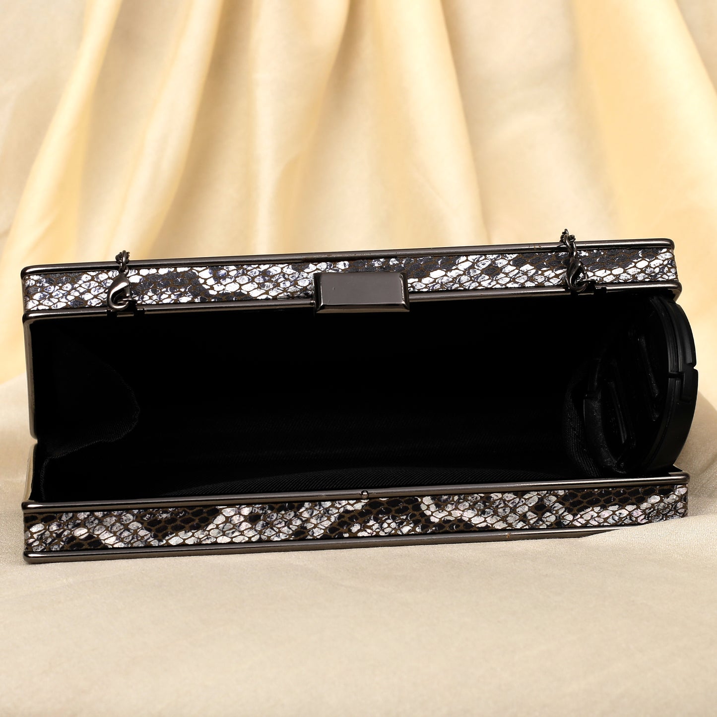 The Black Raunchy Clutch