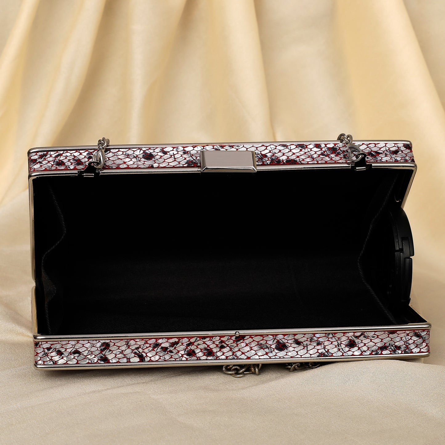 The Maroon Raunchy Clutch