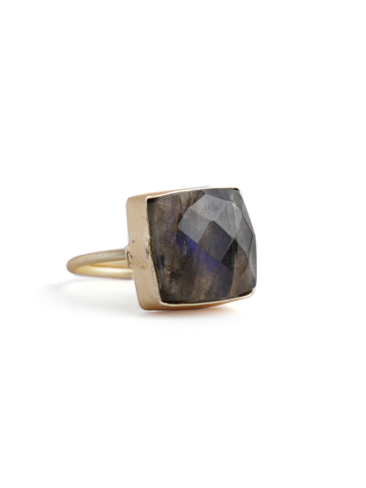 The Slunce Ring