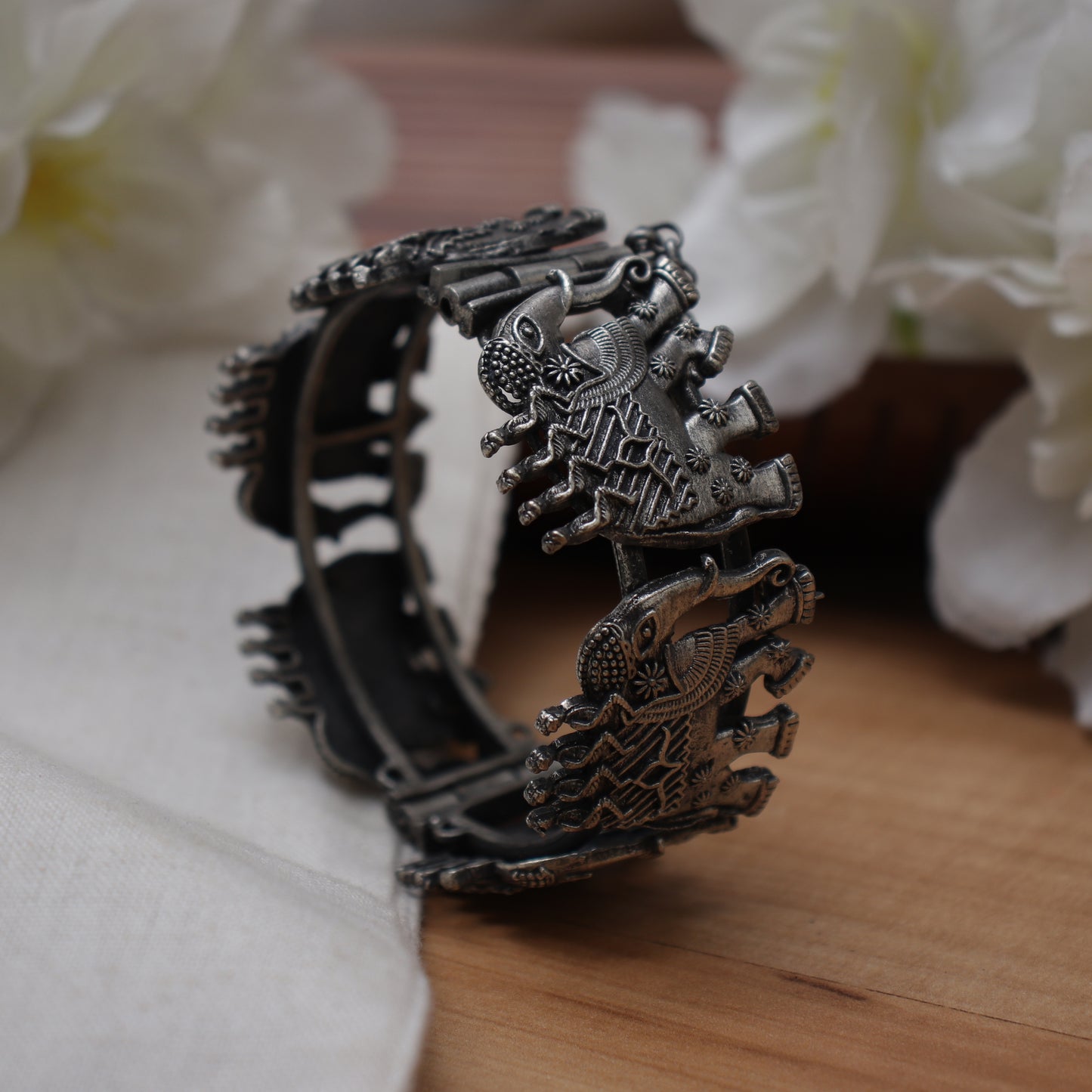Antique Silver Finish Royal Safari Bangle