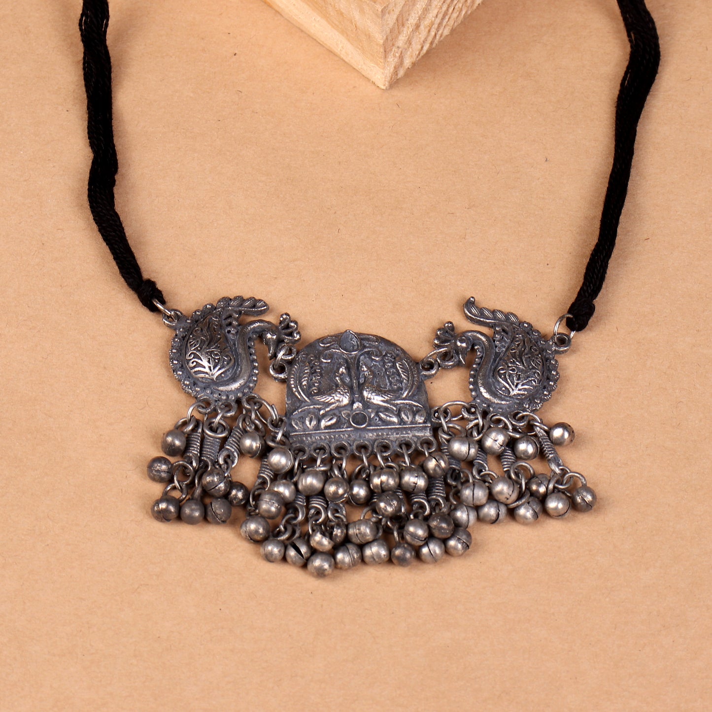 The Trinky Cardinal Choker Necklace