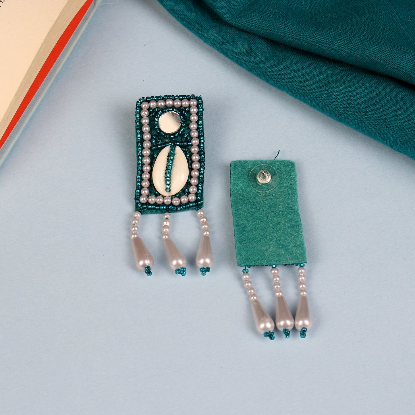 The Cowrie Chakra Choker Set in Green