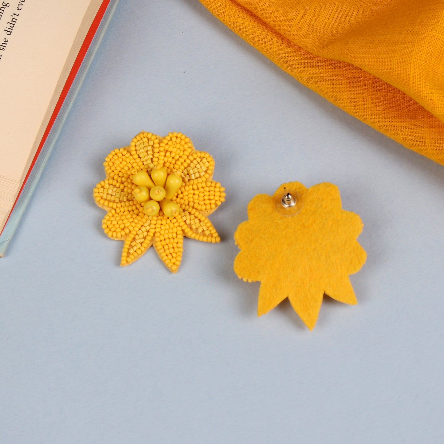 The Locust Necklace Set in Yellow