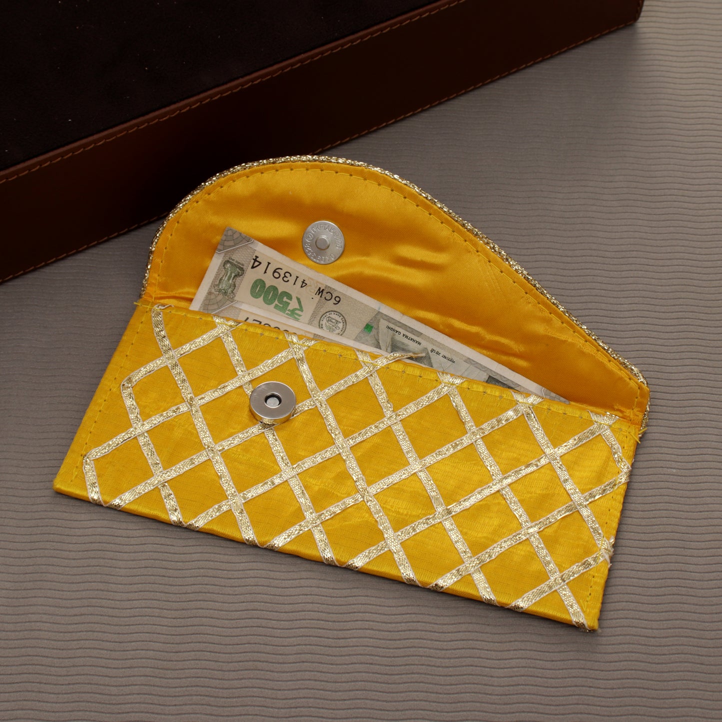 The Barfee Sagan Lifafa (Set of 4)