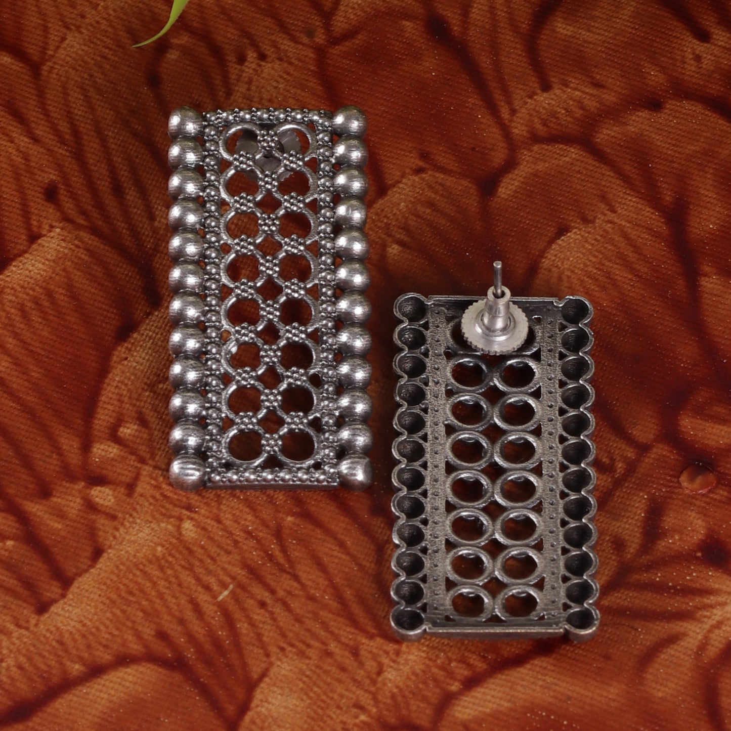 The Pearly Gate Net Earrings