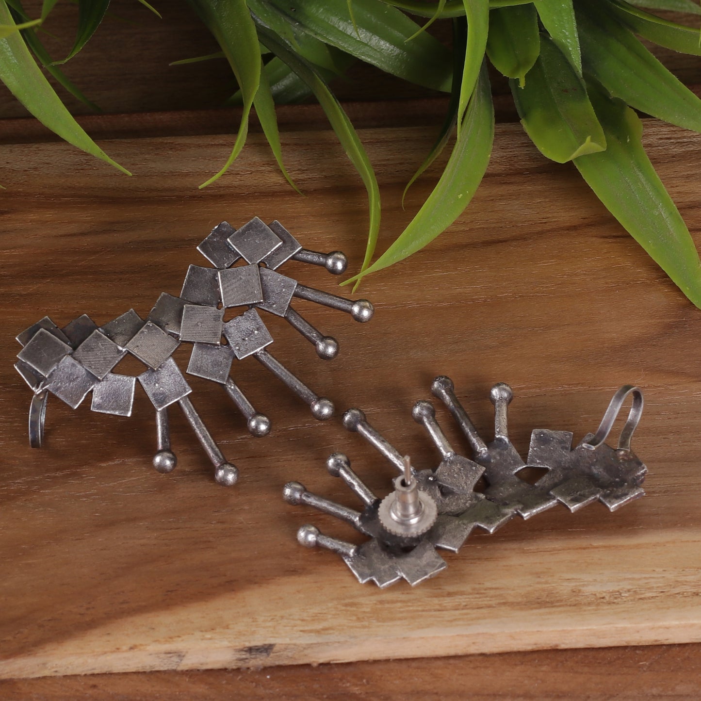 The Scrambled Pin Earcuff