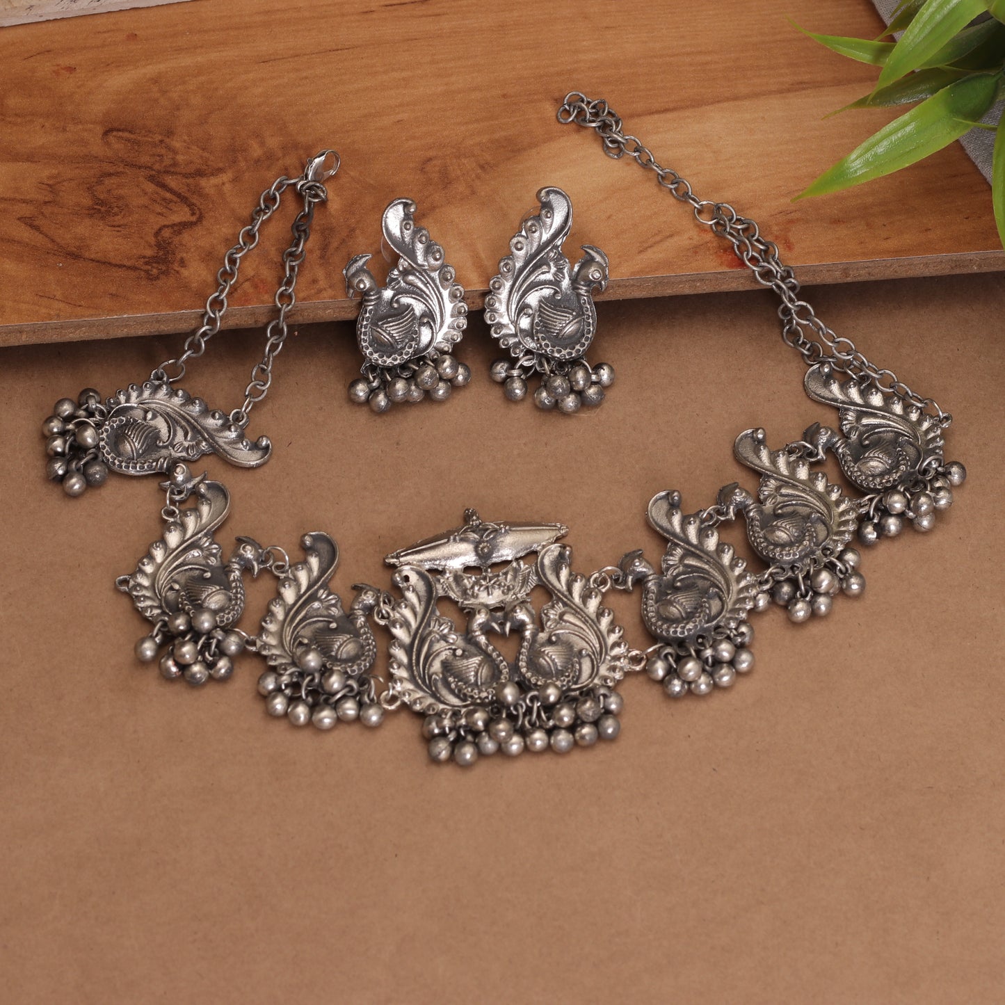 The Soothing Avian Silver Oxidized Necklace Set