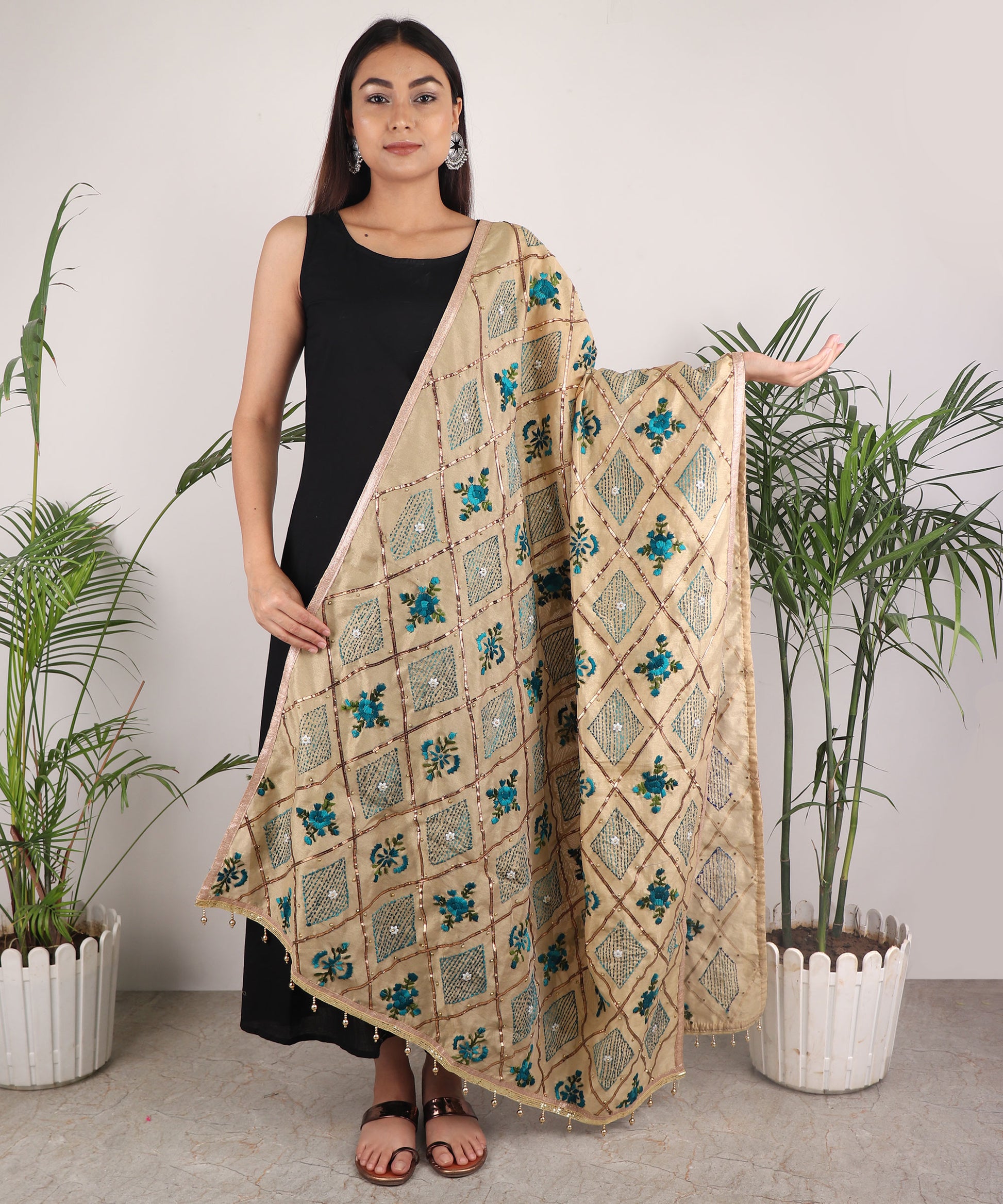Dupatta,The Serene Sponge Phulkari Dupatta - Cippele Multi Store