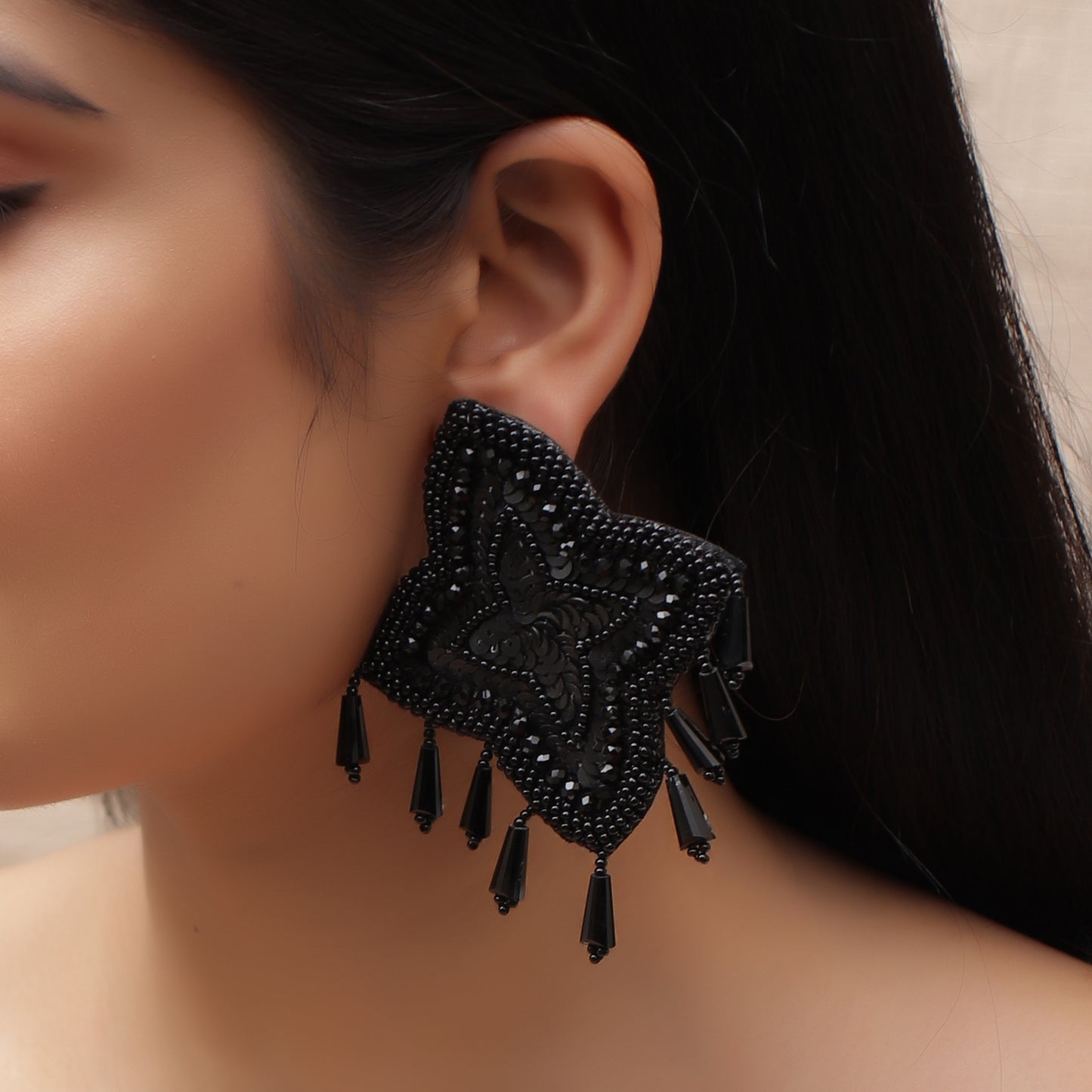 The Black Trinky Sea Star Earrings