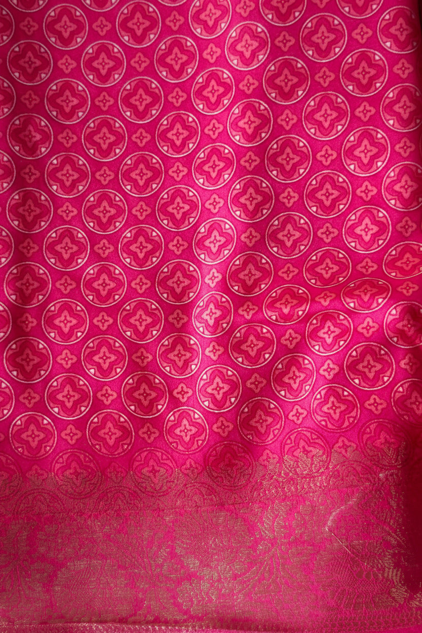 Rangrez Leheriya Saree with Designer Blouse