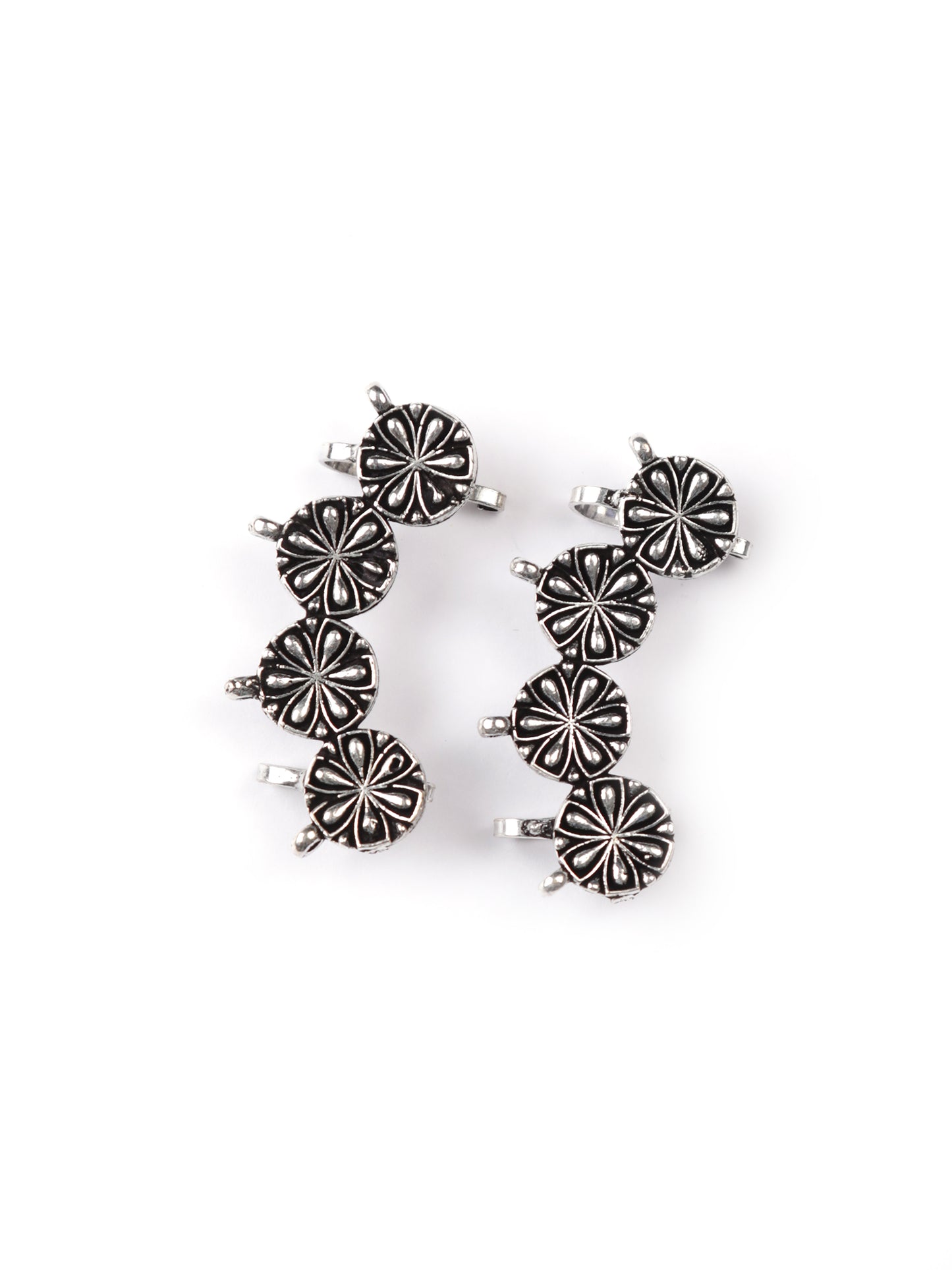 The Oxidised Metallic Creeper Earcuff