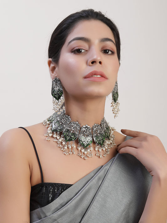The Aster Mulberry Meena Choker Set in Green