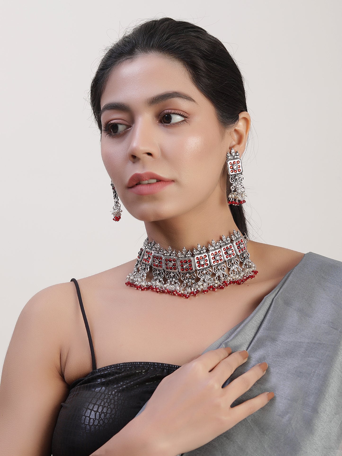 The Marjita Dice Choker Set in Red