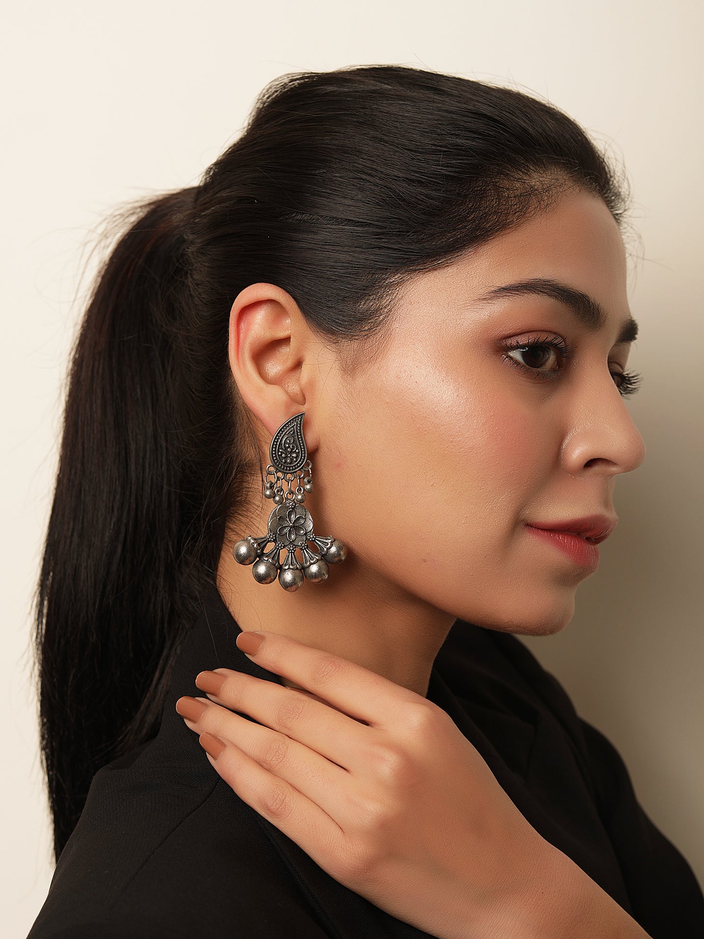 The Anokhi Adakari Earrings