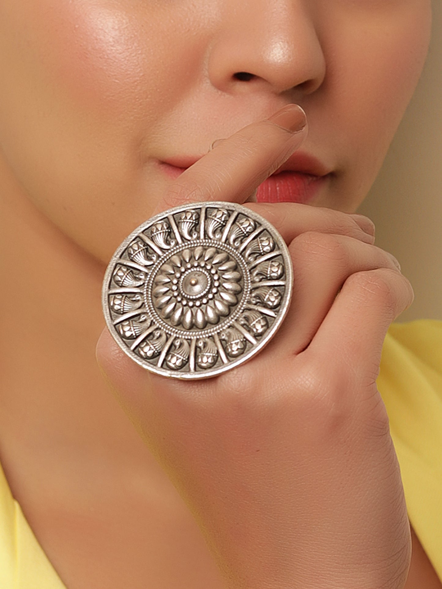The Gorgeous Peacock Nape Brass Ring