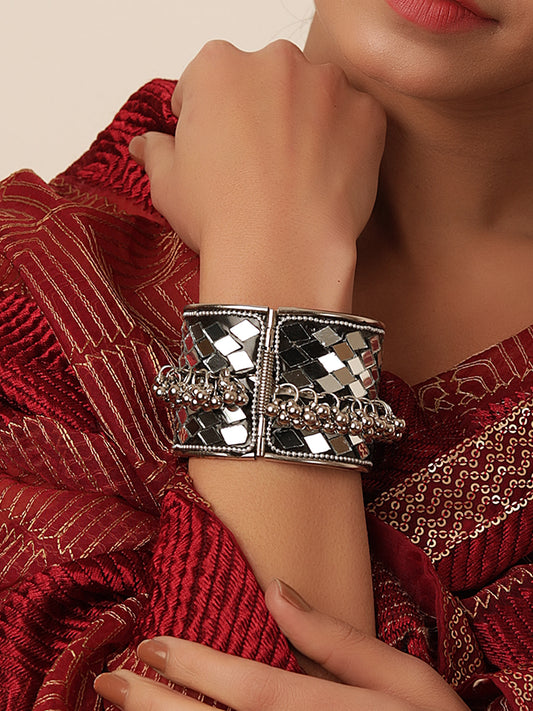 The Serene Ivy Mirror Bracelet