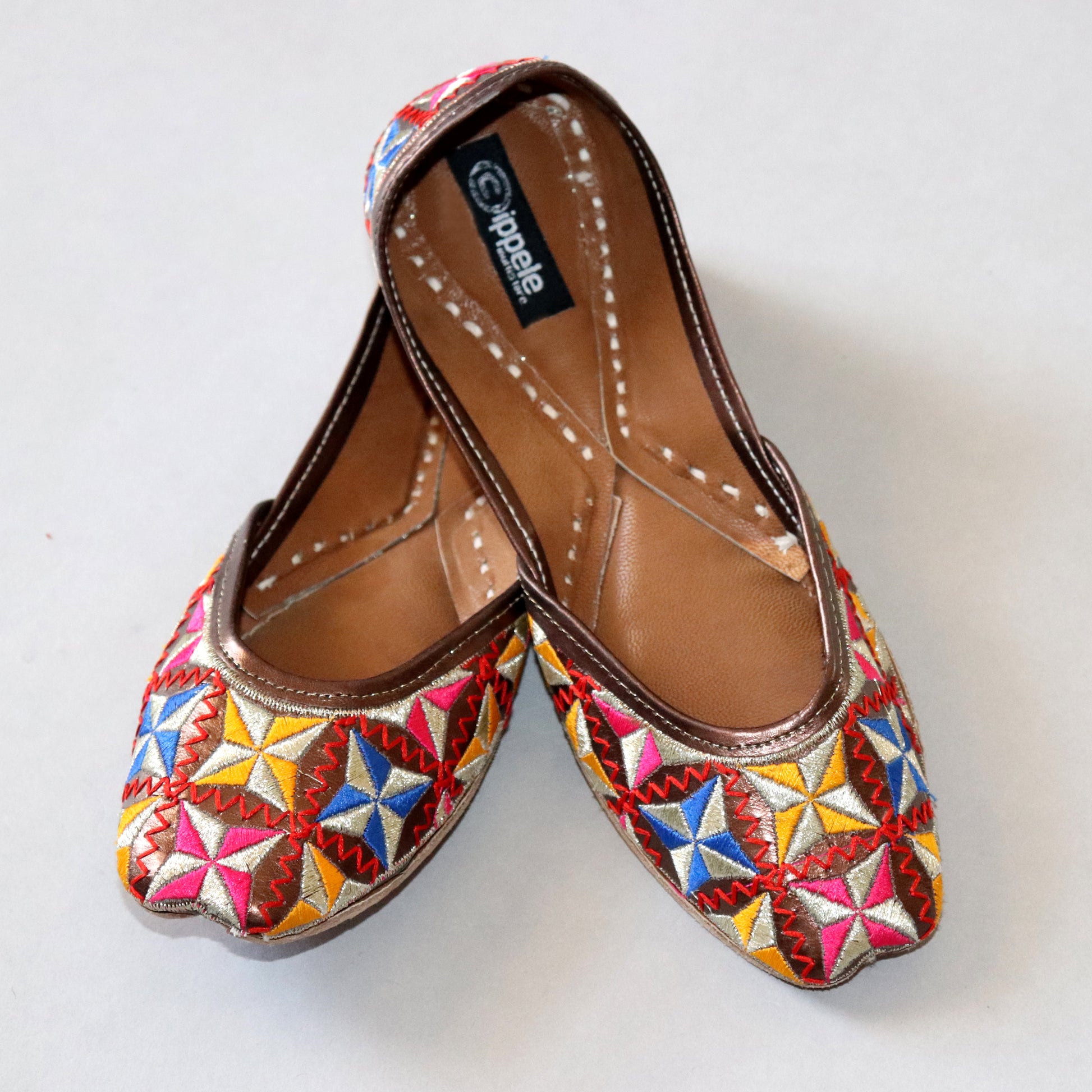 Foot Wear,Fabulous For Feet Jutti with little thread fans - Cippele Multi Store