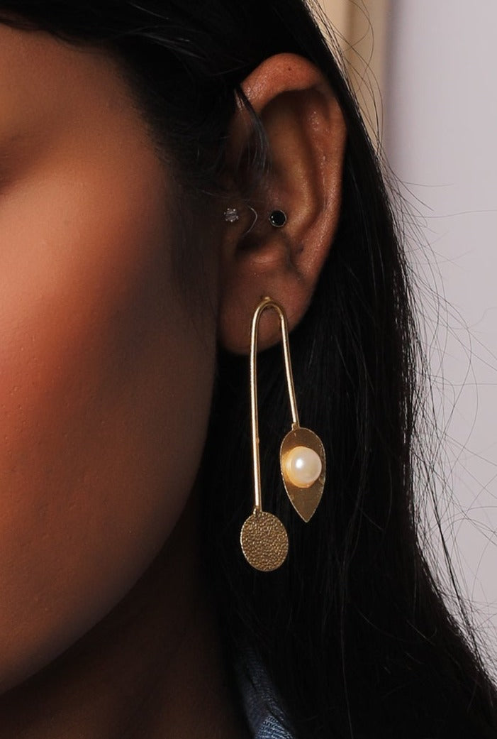 The Eloquent Boomerang Earrings