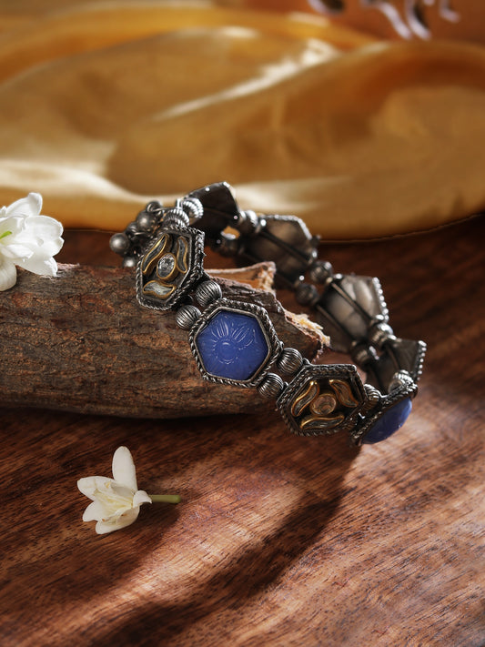 The Sassy Kundan Biscuit Bracelet with Blue Stone