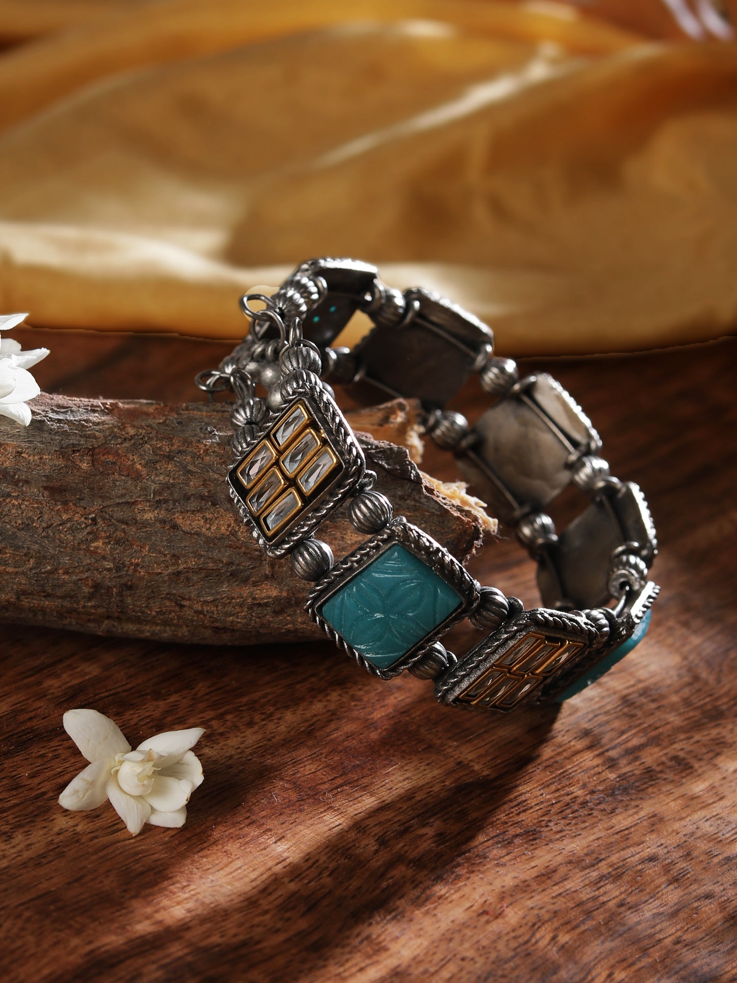 The Cookie Kundan Biscuit Bracelet with Green Stone