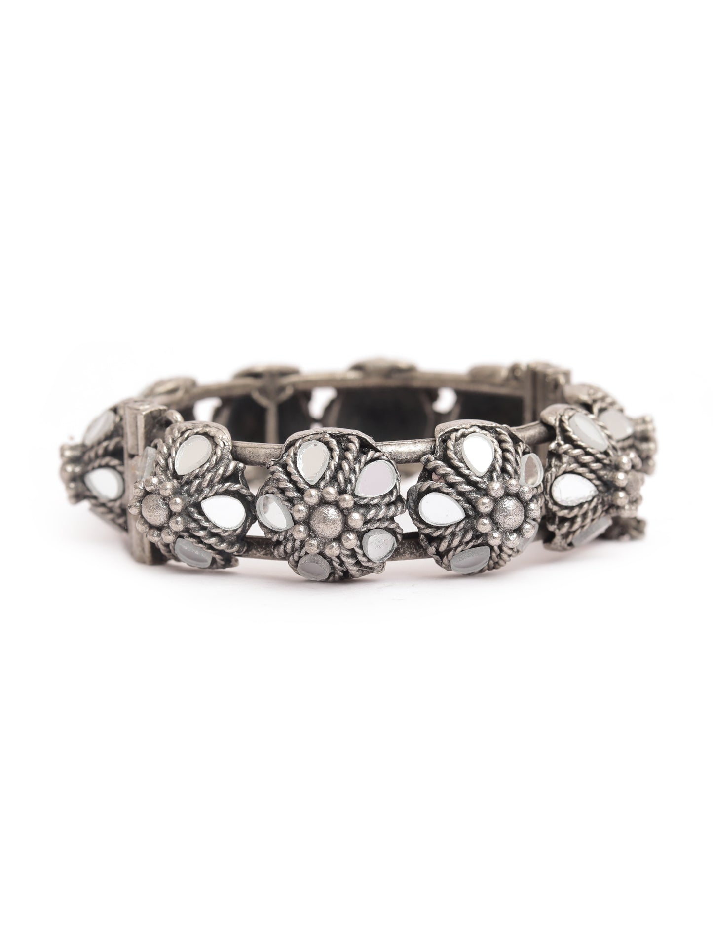 Quirky Metallic Knots Bracelet