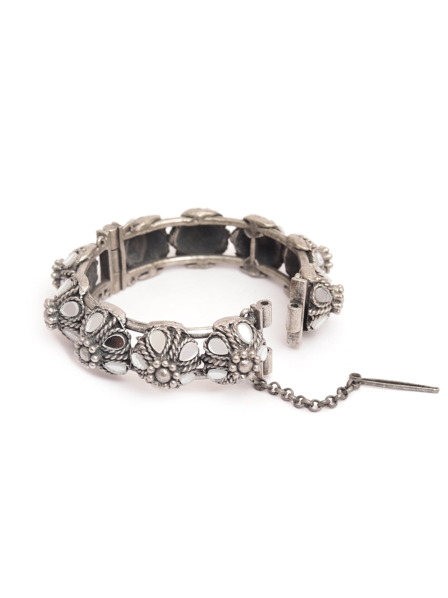Quirky Metallic Knots Bracelet