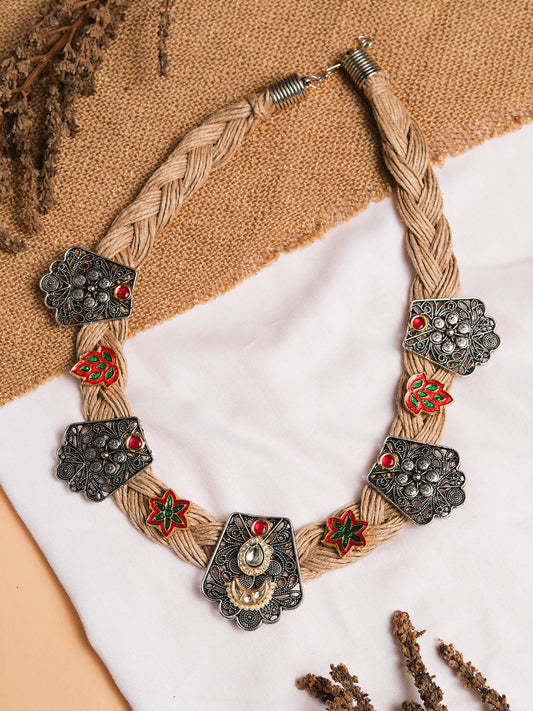 The Mohair Jute Thread necklace
