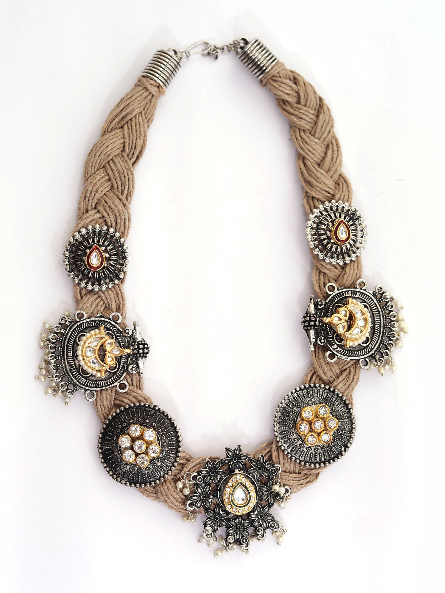 The Ribbon Yarn Jute Threaded Necklace