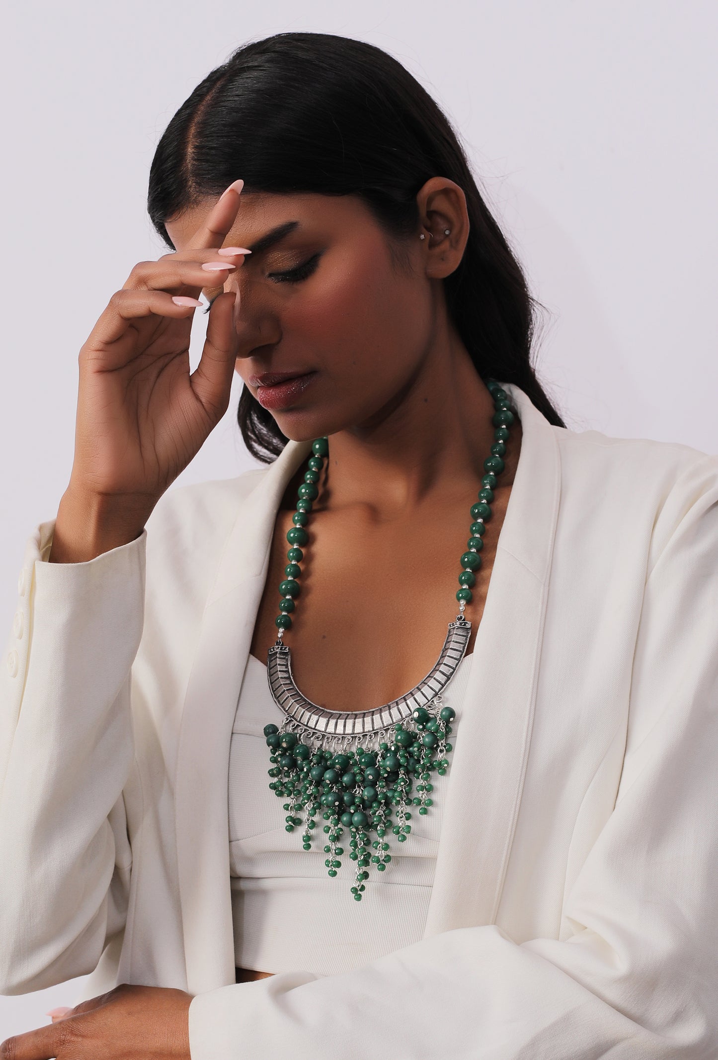 The Hasli Green Beaded Panicle Necklace