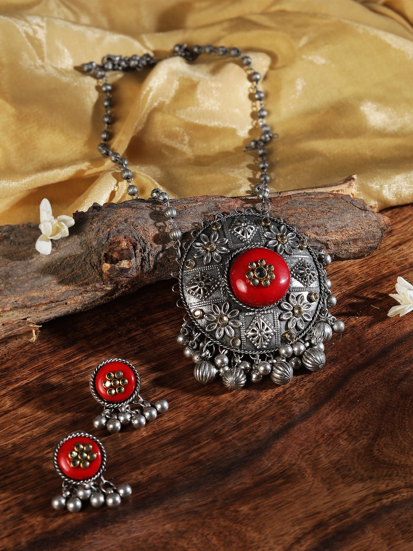 The Treasure Globe Necklace Set in Red Stone