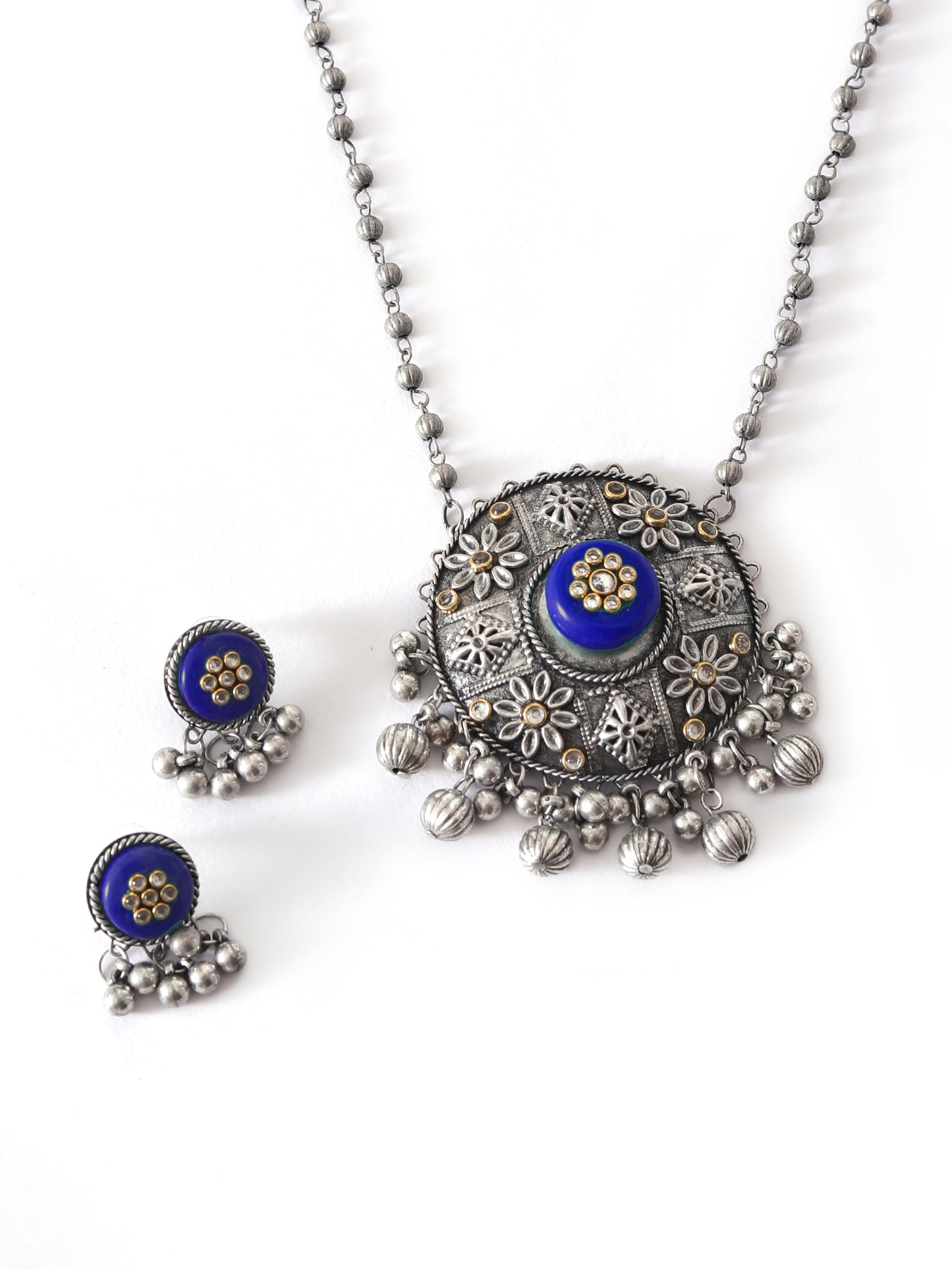 The Treasure Globe Necklace Set in Blue Stone
