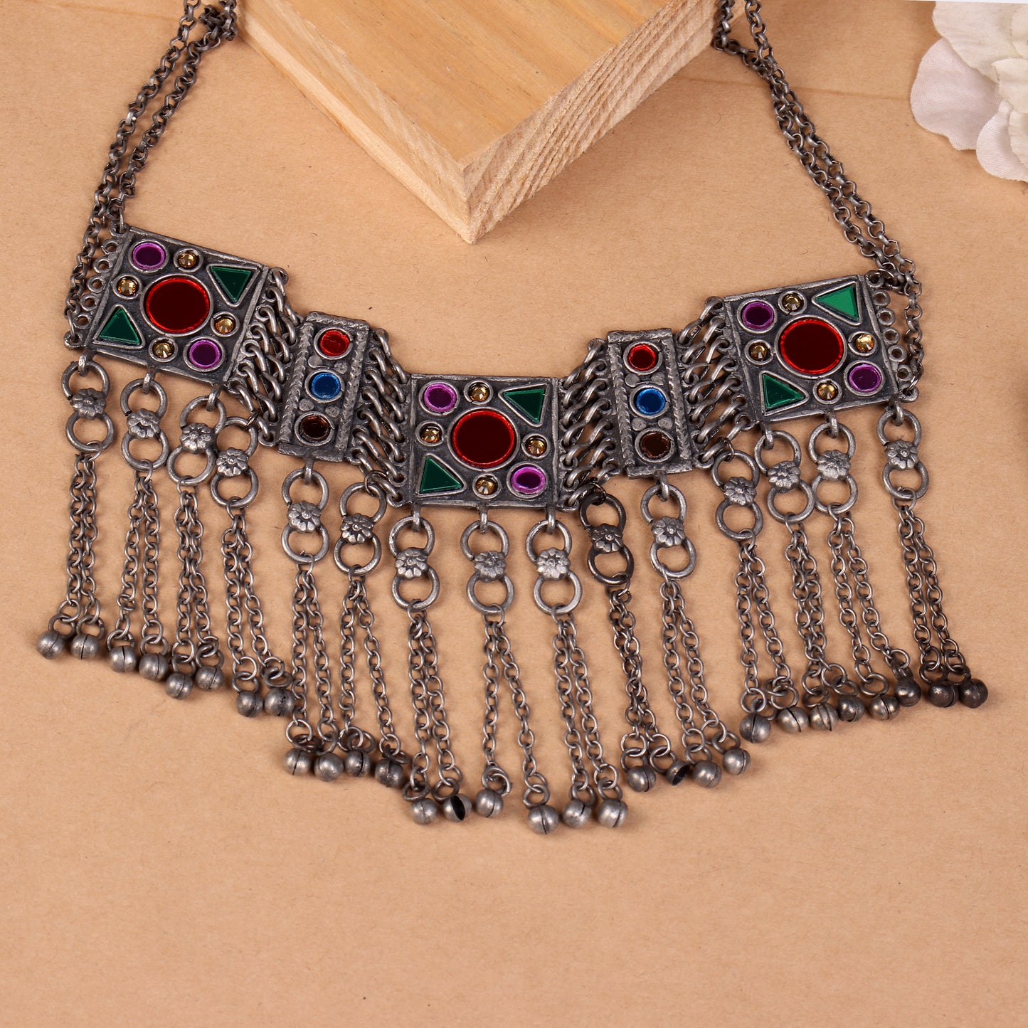 The Dreamy Tikler Amulet Choker Set
