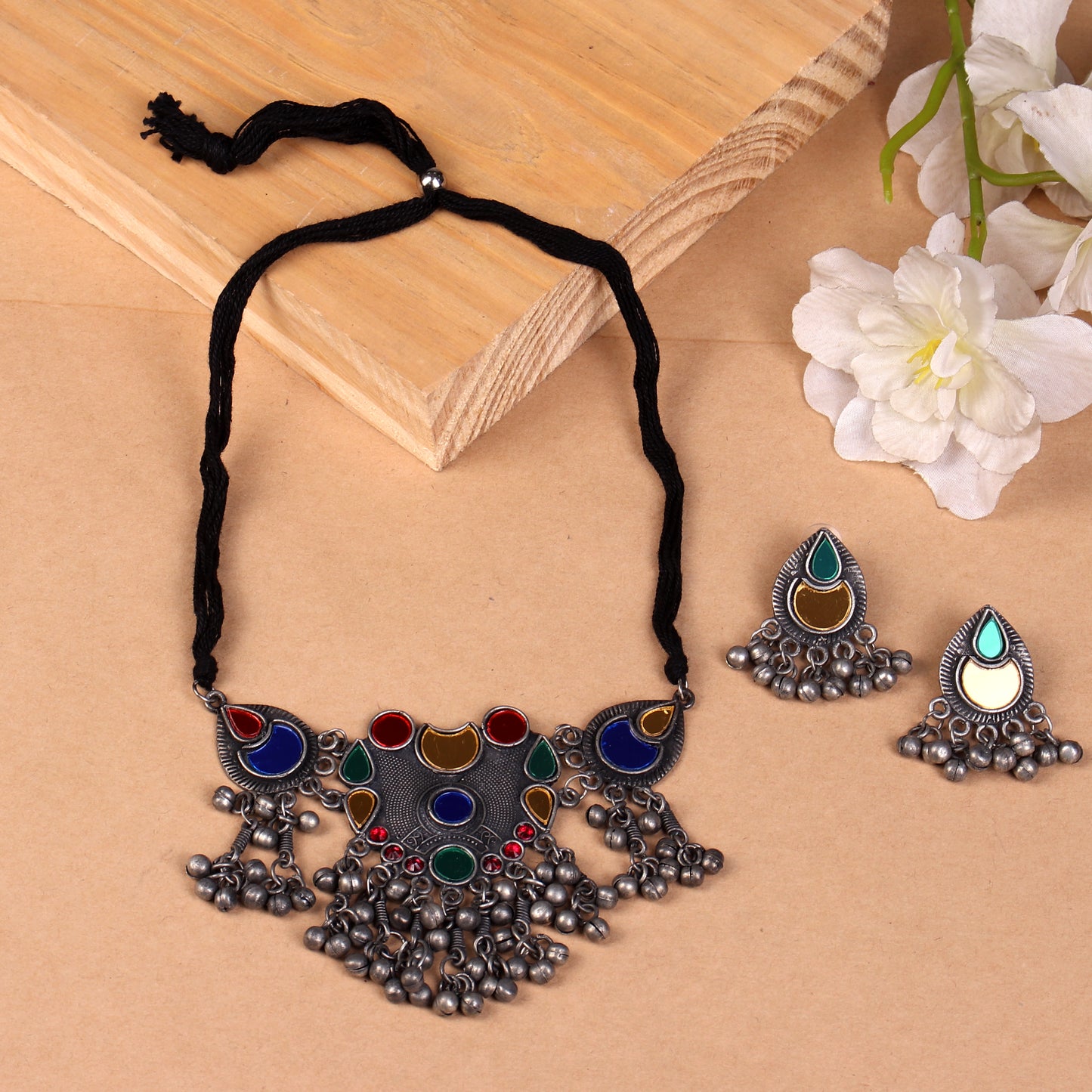 The Grace Plate Choker Set