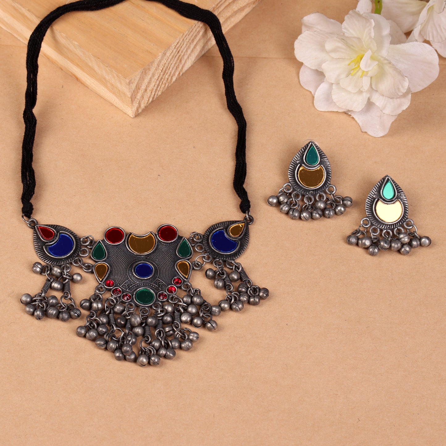The Grace Plate Choker Set