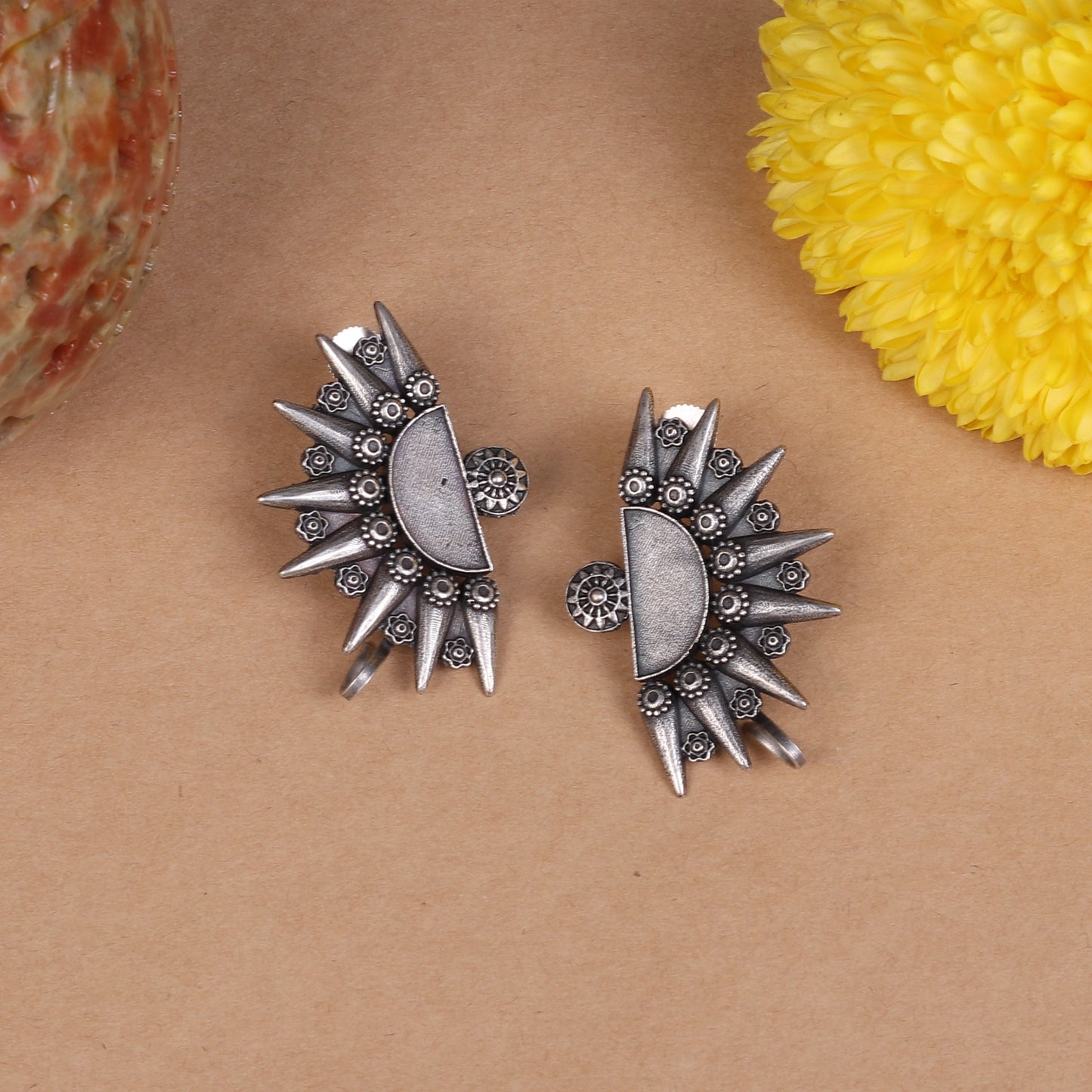 The Surya Uday Earcuff