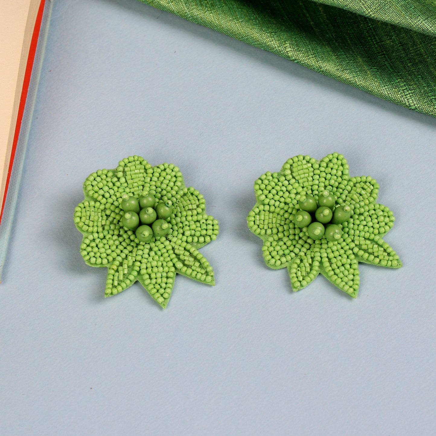 The Locust Necklace Set in Green