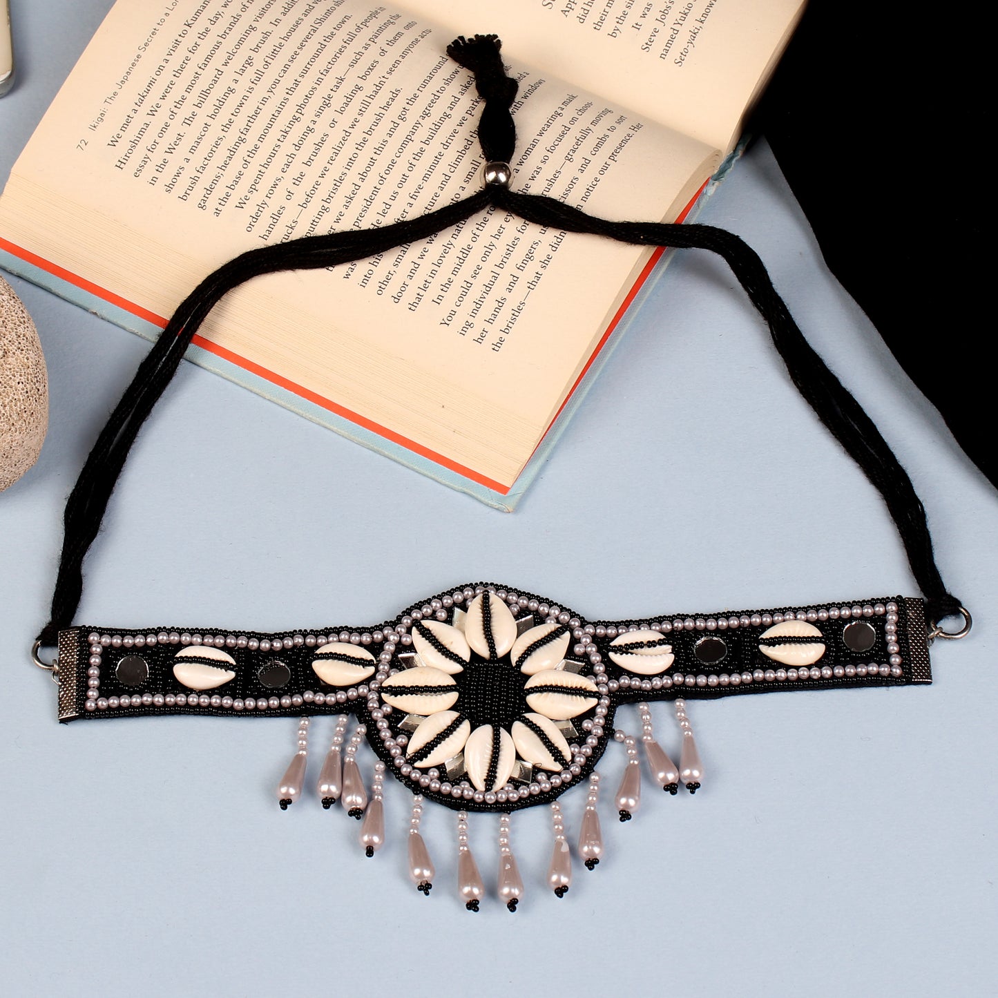 The Cowrie Chakra Choker Set in Black